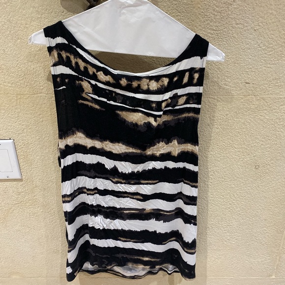 Dknyc tank top - Picture 3 of 4